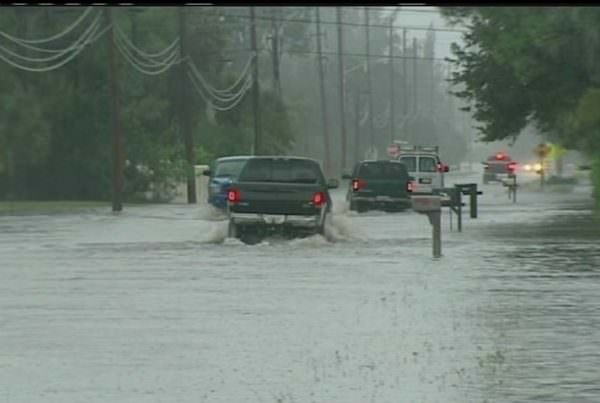 living in a flood zone, flood zone, flood damage